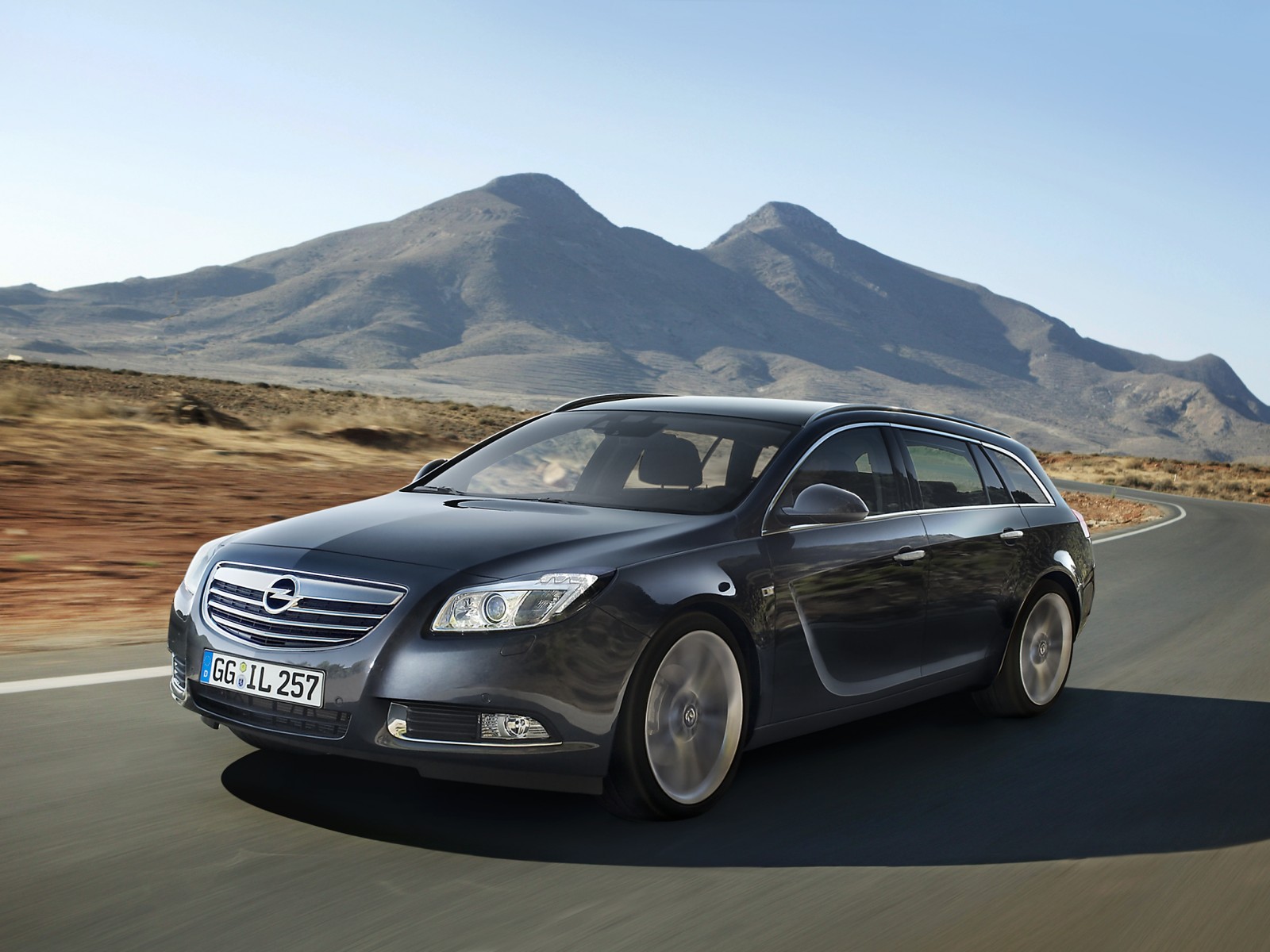 2009 Opel Insignia Sports Tourer Motor Desktop 2009 Opel Insignia Sports Tourer Motor Desktop